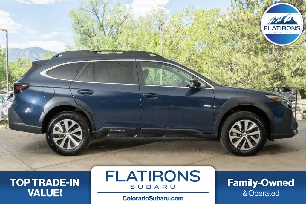 2025 Subaru Outback Premium's photo