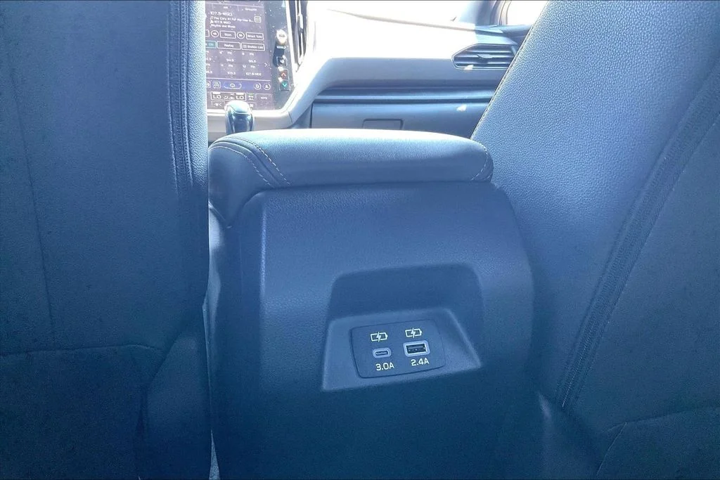 Used 2025 White Subaru Wilderness image 39