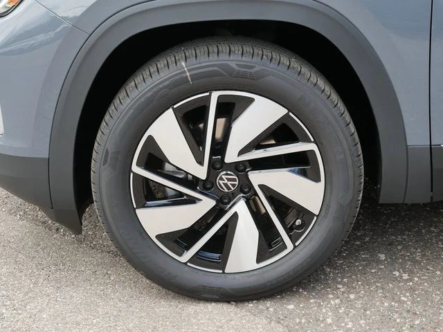 New 2026 Gray Volkswagen 2.0T SEL image 5