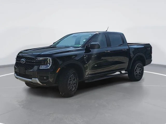 Used 2025 Black Ford XLT image 7