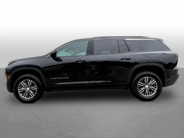 Used 2026 Black Chevrolet LT image 4