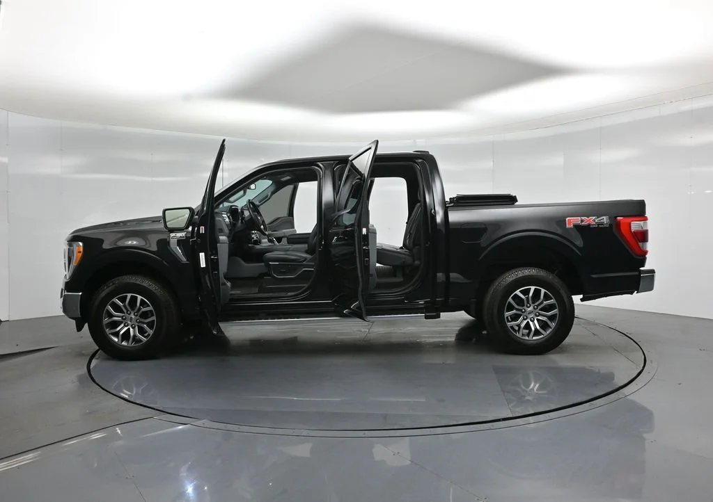 Certified Used 2022 Black Ford Lariat image 37