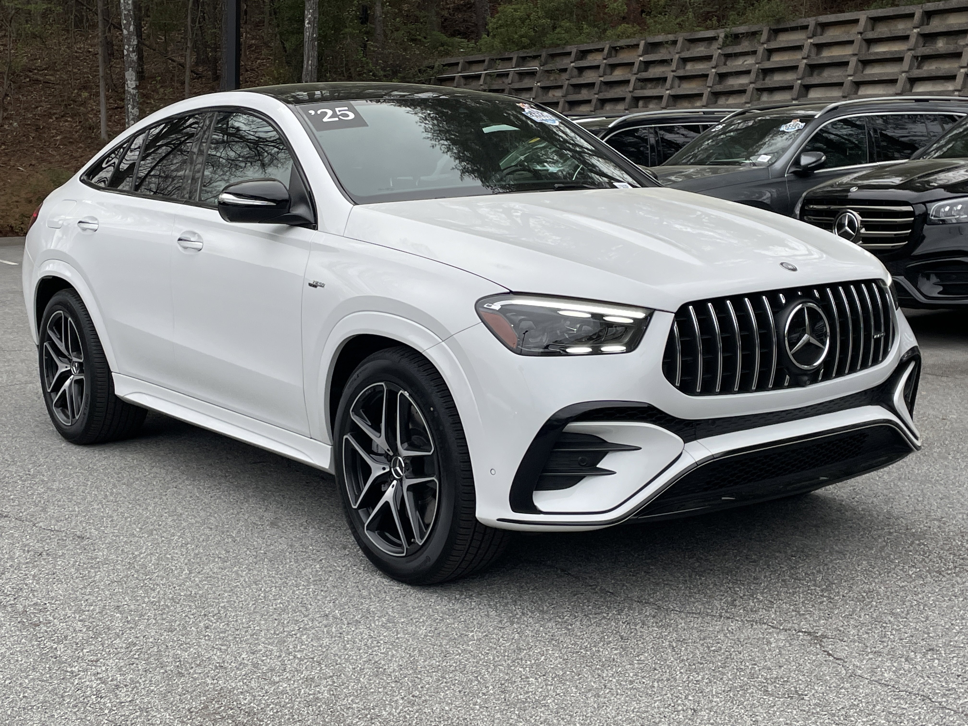 Certified Used 2025 MANUFAKTUR Moonlight White Metallic Mercedes-Benz AMG® GLE 53 4MATIC®+ Coupe image 4
