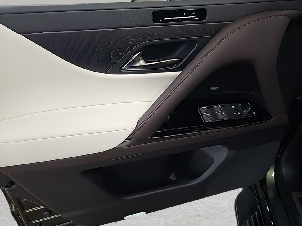 2025 Lexus LX 600 Luxury - Photo 7