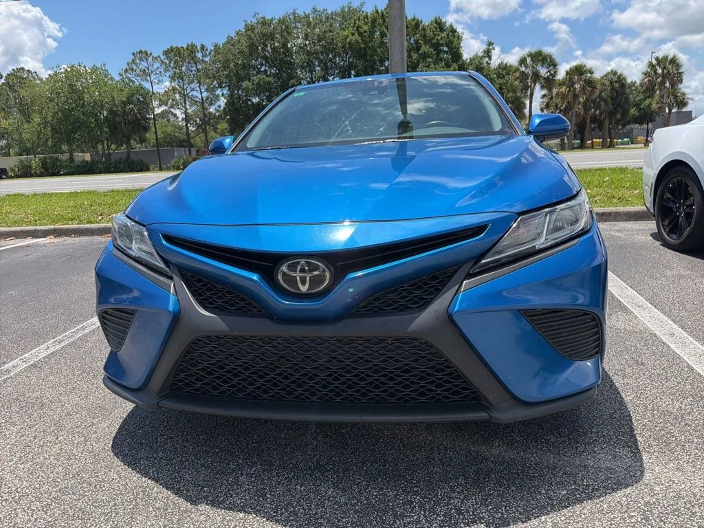 Used 2019 Toyota Camry SE with VIN 4T1B11HK9KU235229 for sale in St. Cloud, FL