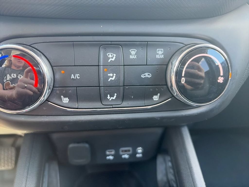Used 2023 White Chevrolet LT image 20