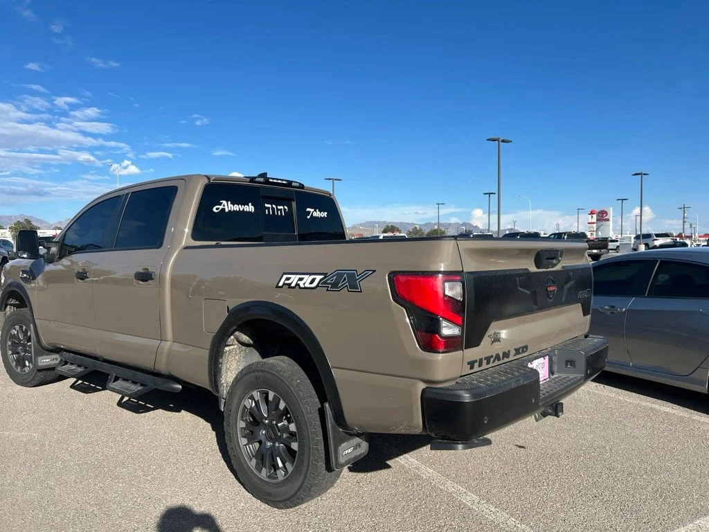 Used 2022 Beige Nissan PRO-4X image 33