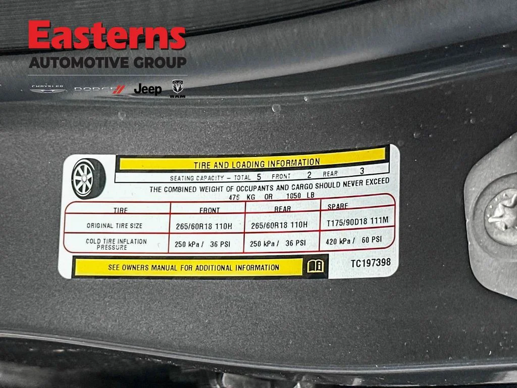 New 2026 Baltic Gray Metallic Clear-Coat Exterior Paint Jeep Altitude image 29