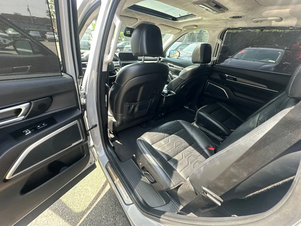 Used 2022 Gray Kia SX image 23