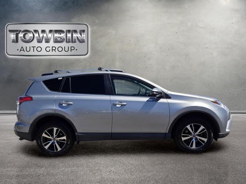 2018 Toyota RAV4 XLE - Photo 3