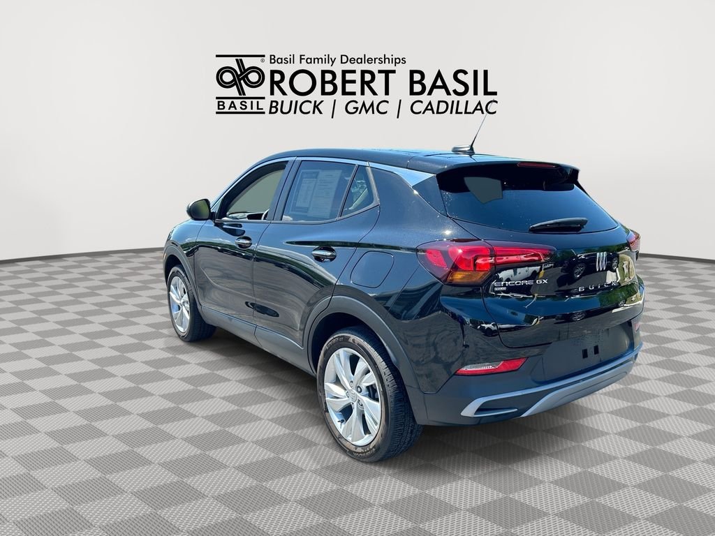 Used 2024 Black Buick Preferred image 6