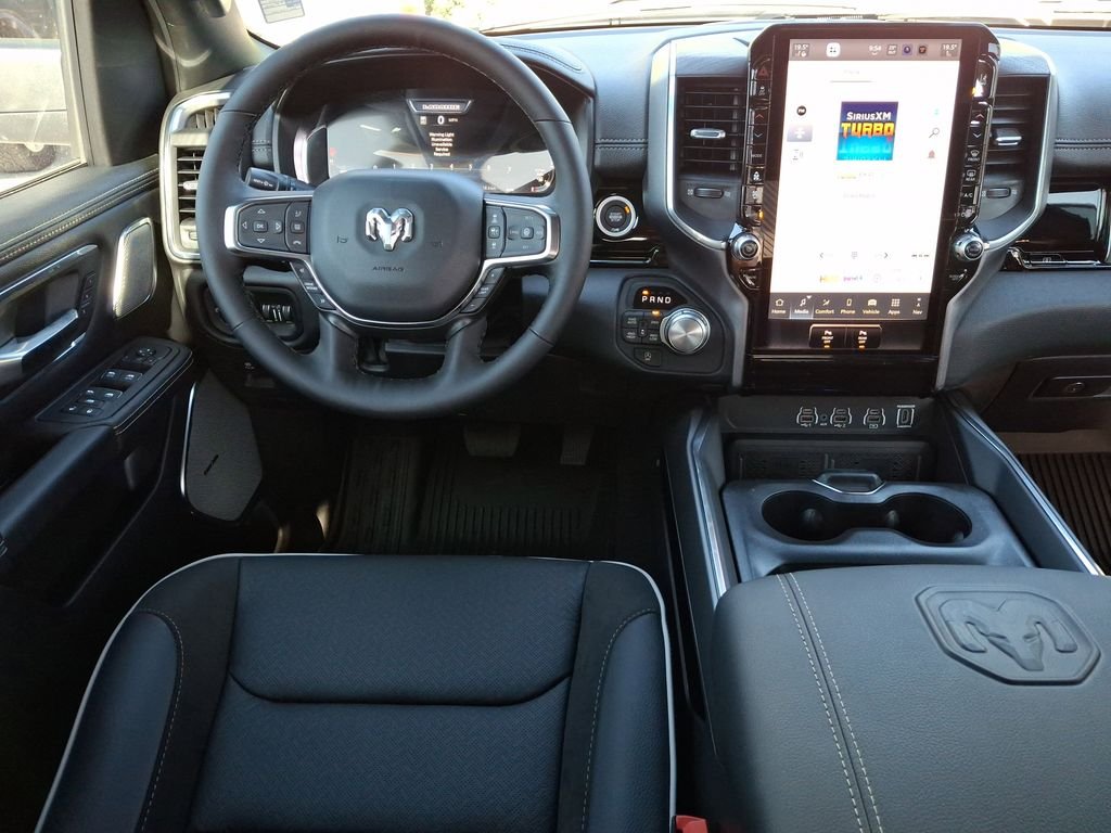 2025 RAM 1500 Laramie - Photo 16