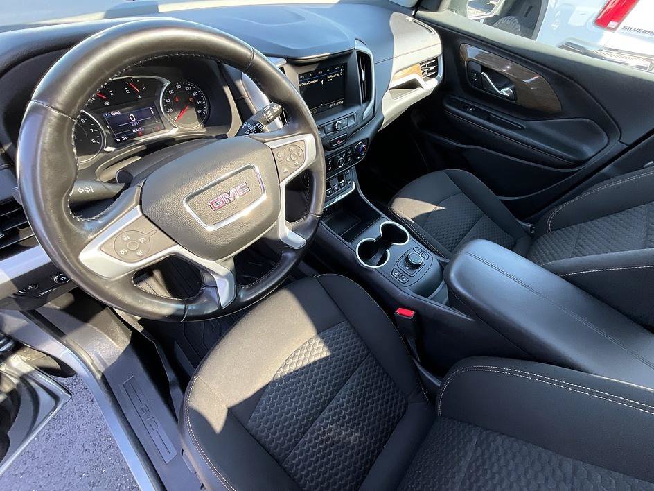 Used 2019 Gray GMC SLE image 22