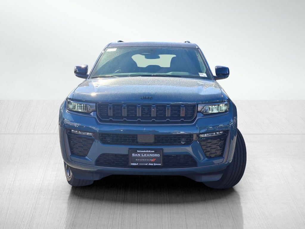 New 2026 Steel Blue Exterior Paint Jeep Limited Reserve image 2