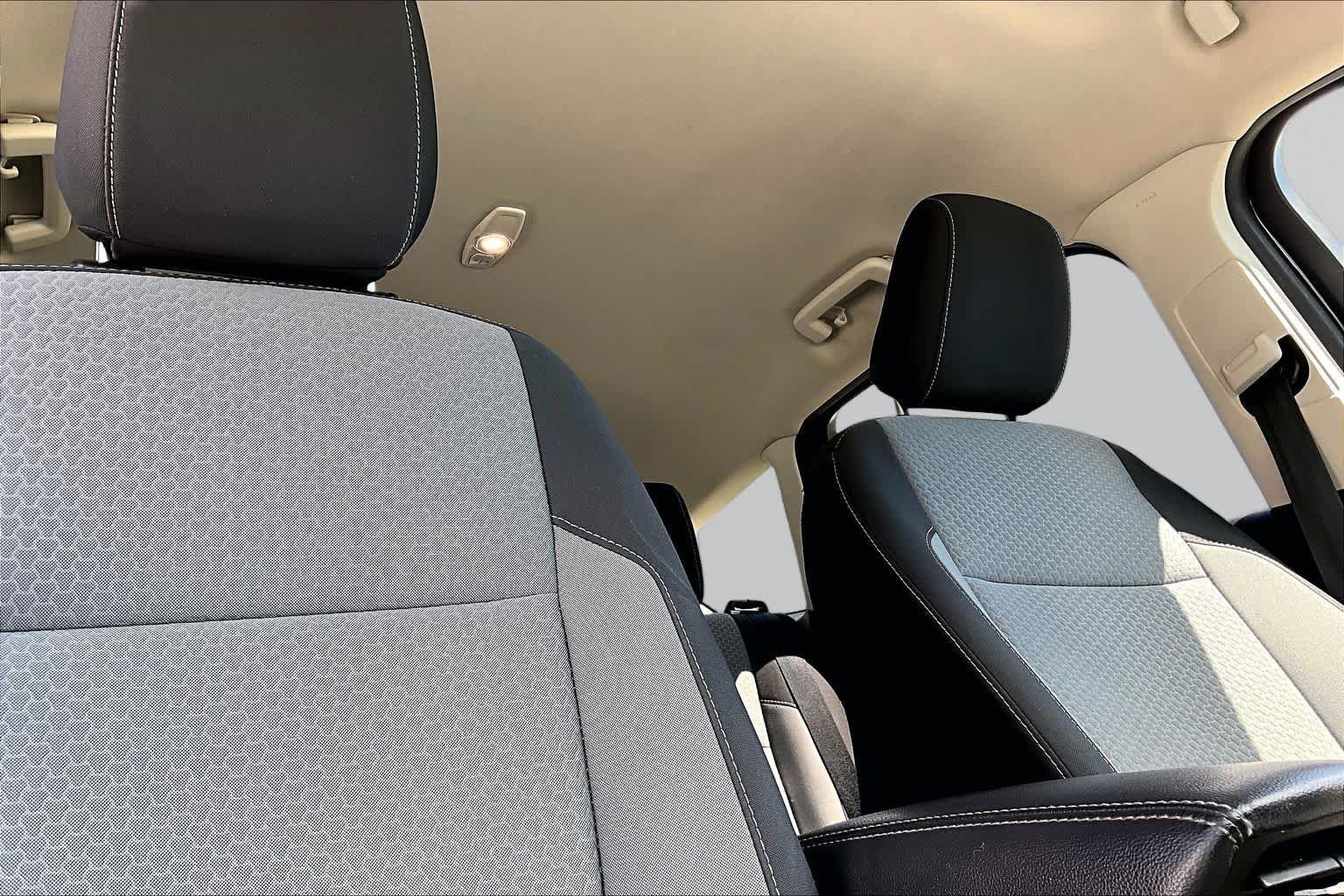 Used 2019 Magnetic Metallic Ford SE image 14