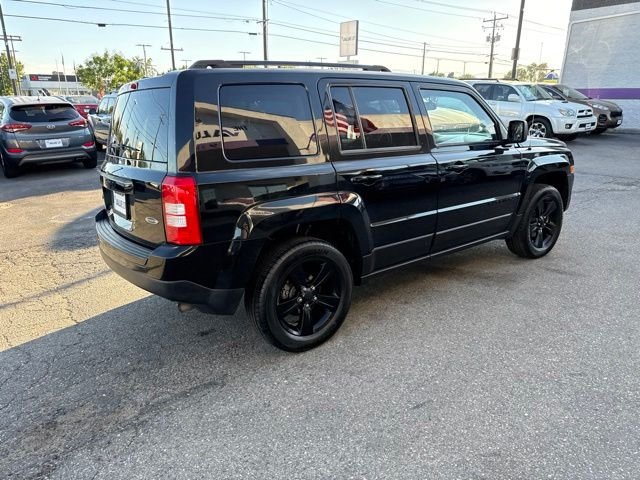 Used 2015 Black Jeep Sport image 4