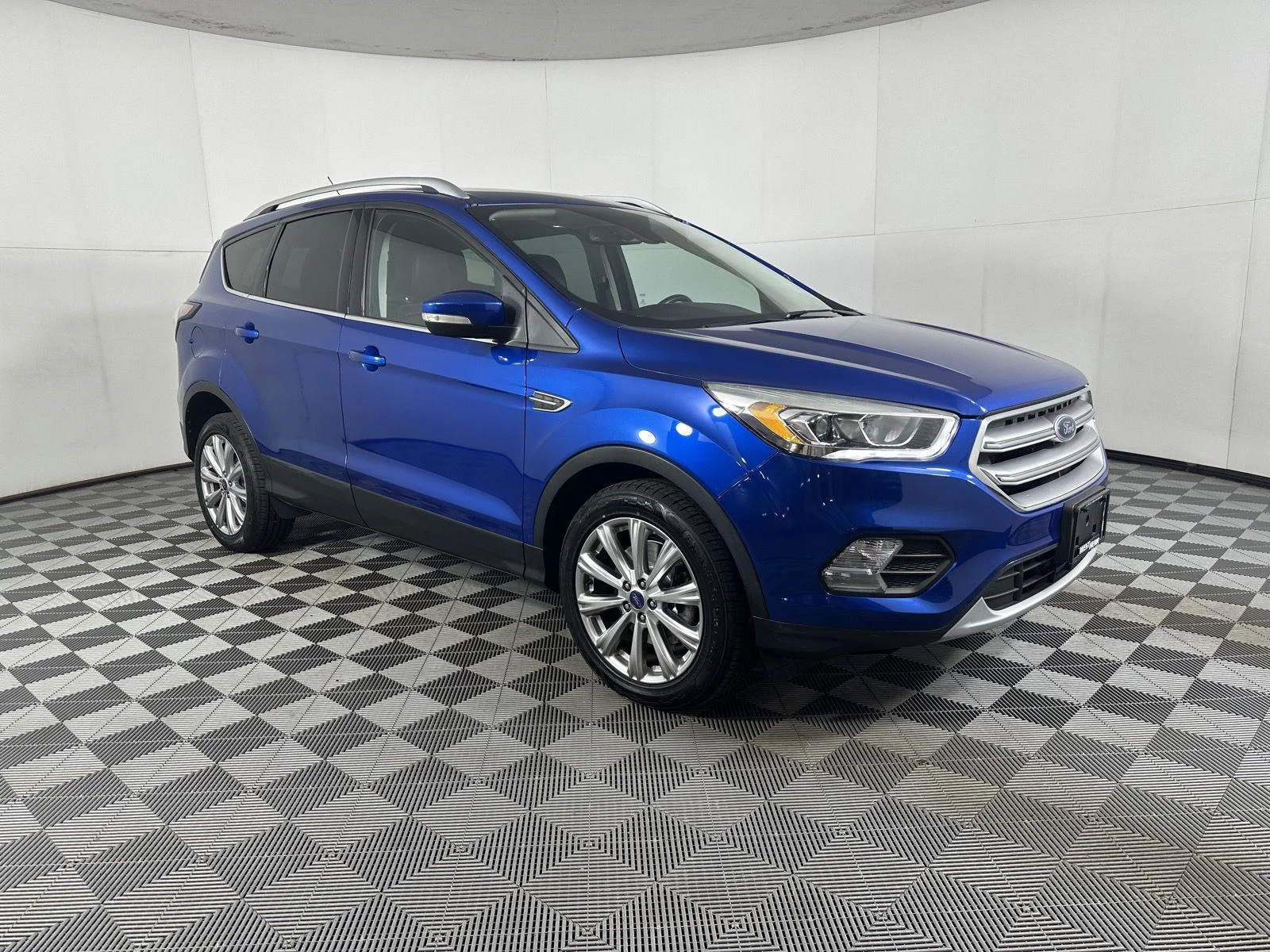 Used 2017 Lightning Blue Ford Titanium image 8