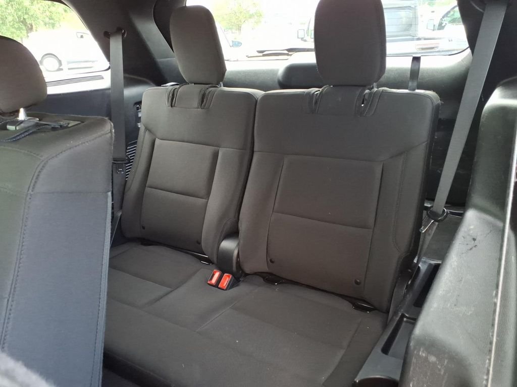 Used 2020 Black Metallic Ford XLT image 6