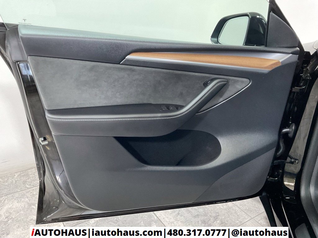 Used 2023 Black Tesla Performance image 41