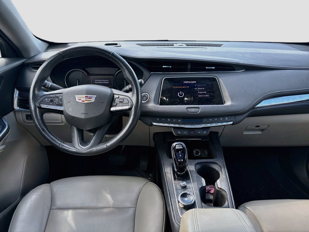 Used 2023 Brown Cadillac Luxury image 17