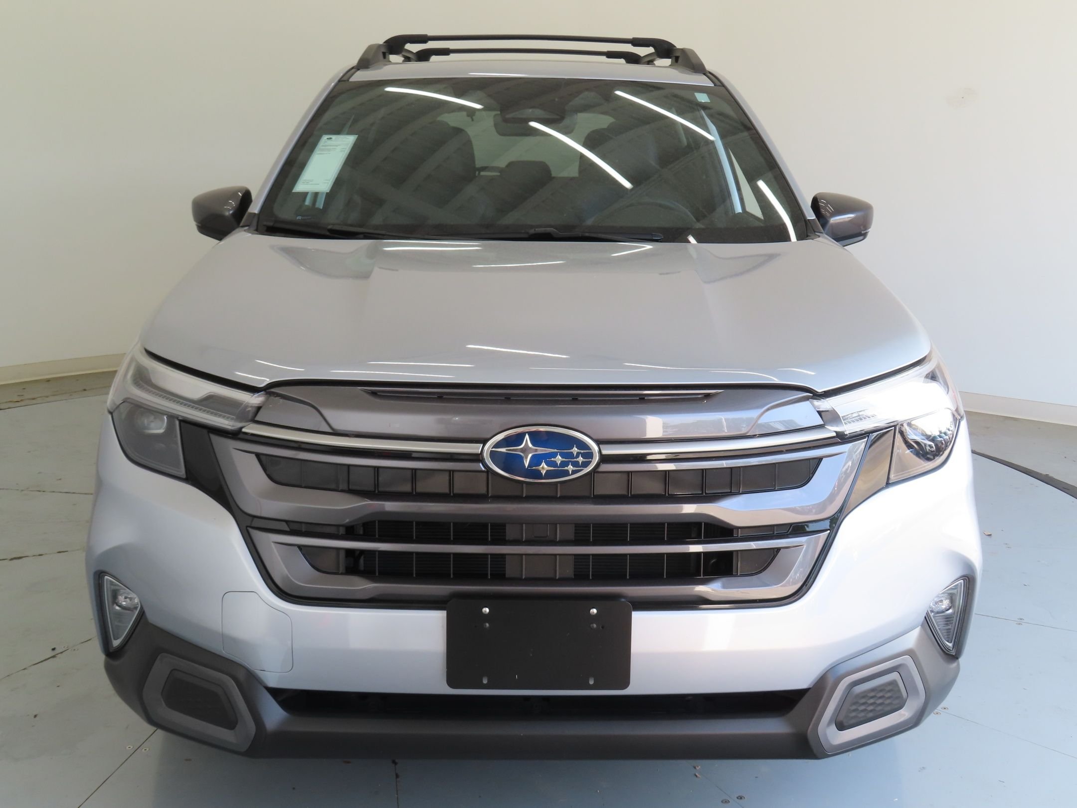 Used 2025 Silver Subaru Limited image 9