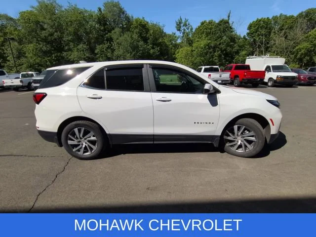 Used 2024 Summit White Chevrolet LT image 6