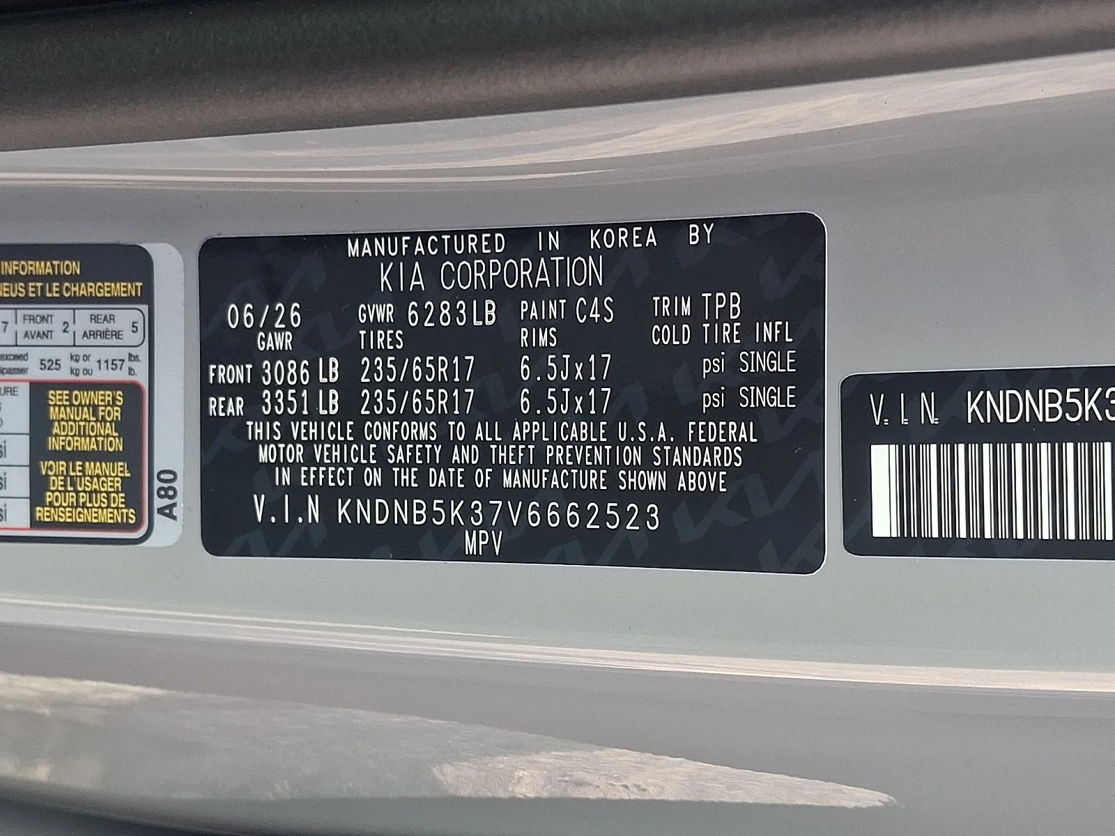 New 2027 White Kia LX image 21