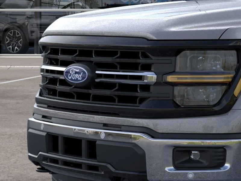 New 2026 Carbonized Gray Metallic Ford XLT image 18