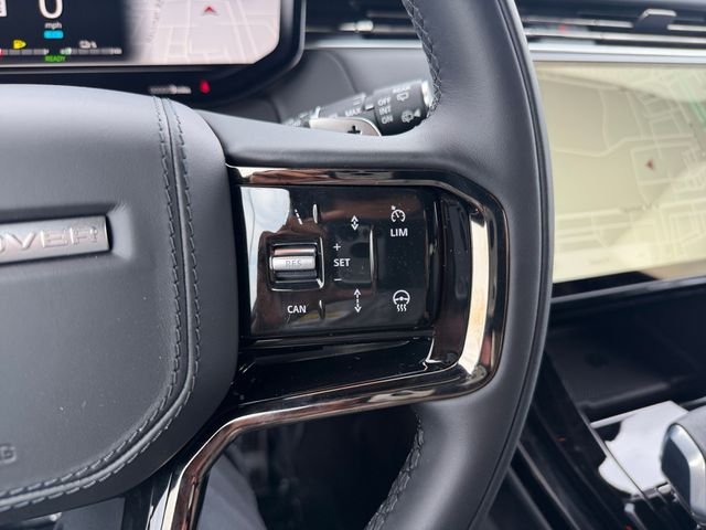 New 2026 Fuji White Land Rover Dynamic SE image 23