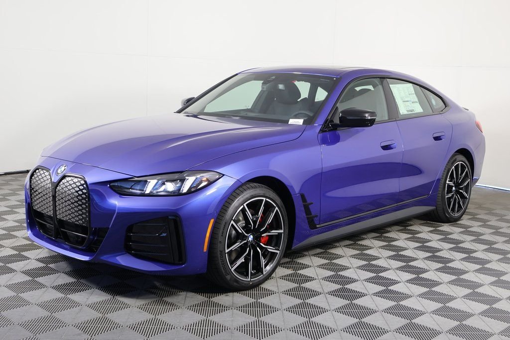 New 2026 Portimao Blue Metallic BMW eDrive40 image 1