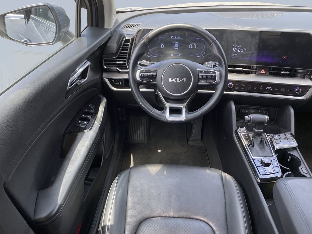 Used 2024 Everlasting Silver Kia EX image 14