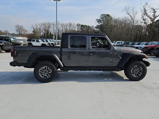 New 2026 Granite Crystal Metallic Clear-Coat Exterior Paint Jeep Mojave image 10