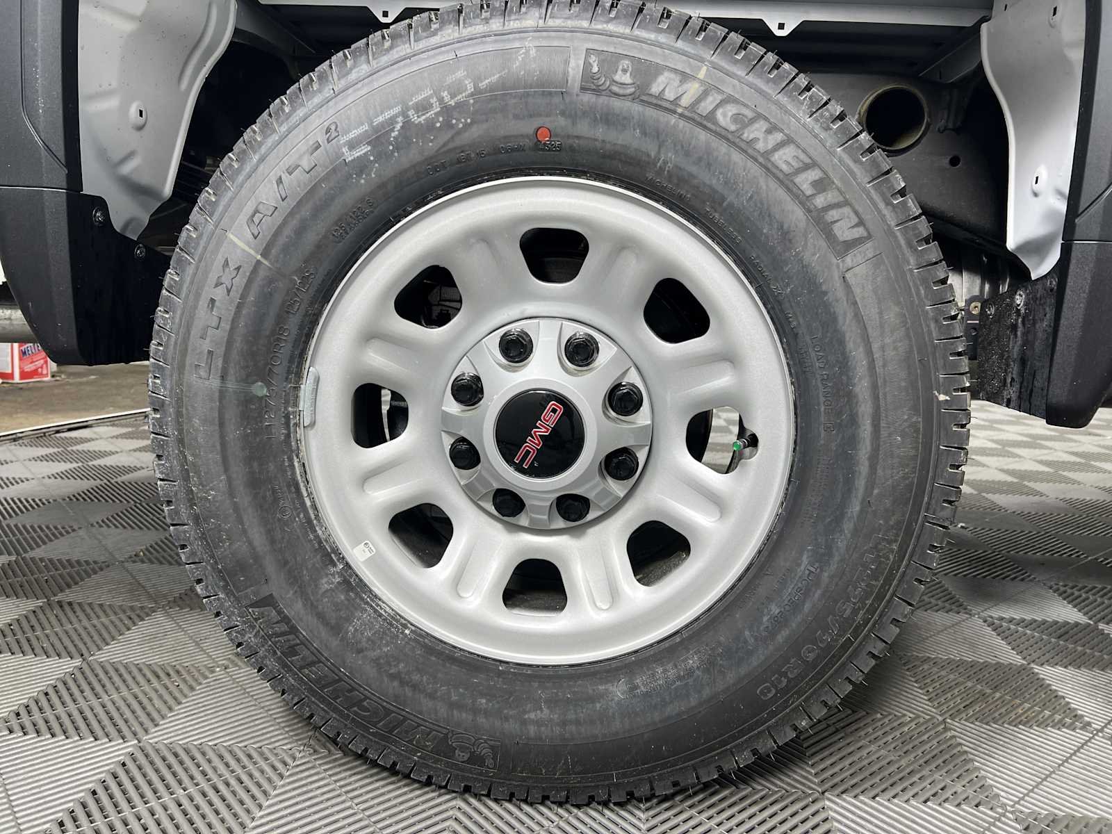 2026 GMC Sierra 2500HD Pro - Photo 15