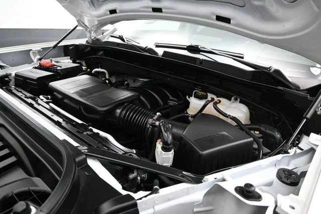 Used 2025 White GMC Pro image 38