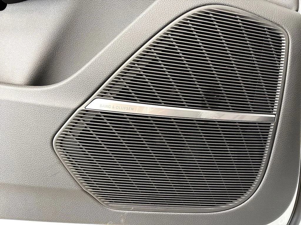 Used 2025 White Audi 55 Premium Plus image 21