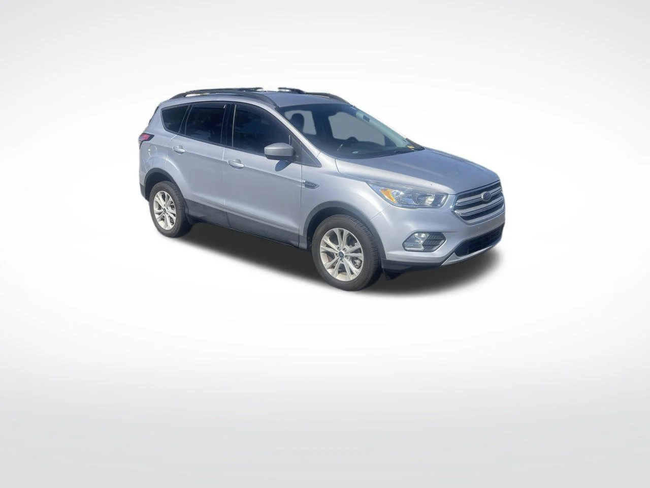 Used 2018 Ingot Silver Ford SE image 38