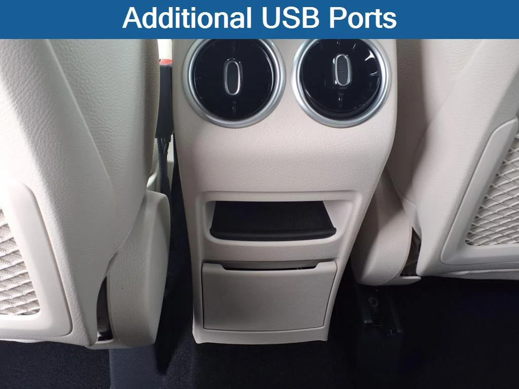Certified Used 2026 Polar White Mercedes-Benz GLA 250 image 11