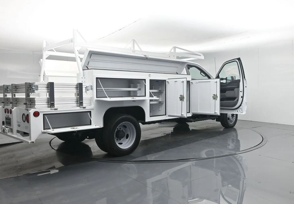 New 2025 Oxford White Ford XL image 34