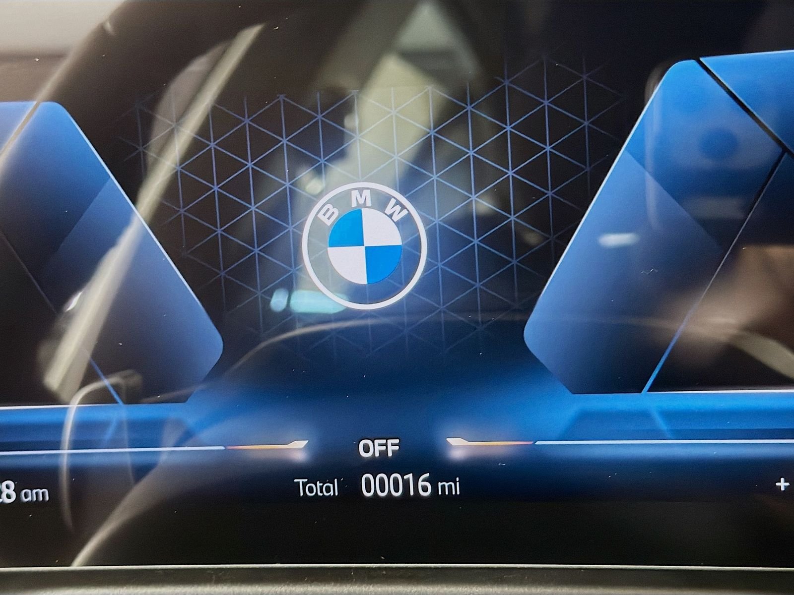 New 2026 Alpine White BMW 330i xDrive image 12