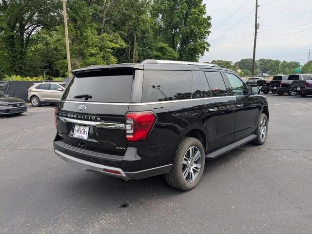 Used 2024 Black Metallic Ford Limited image 7