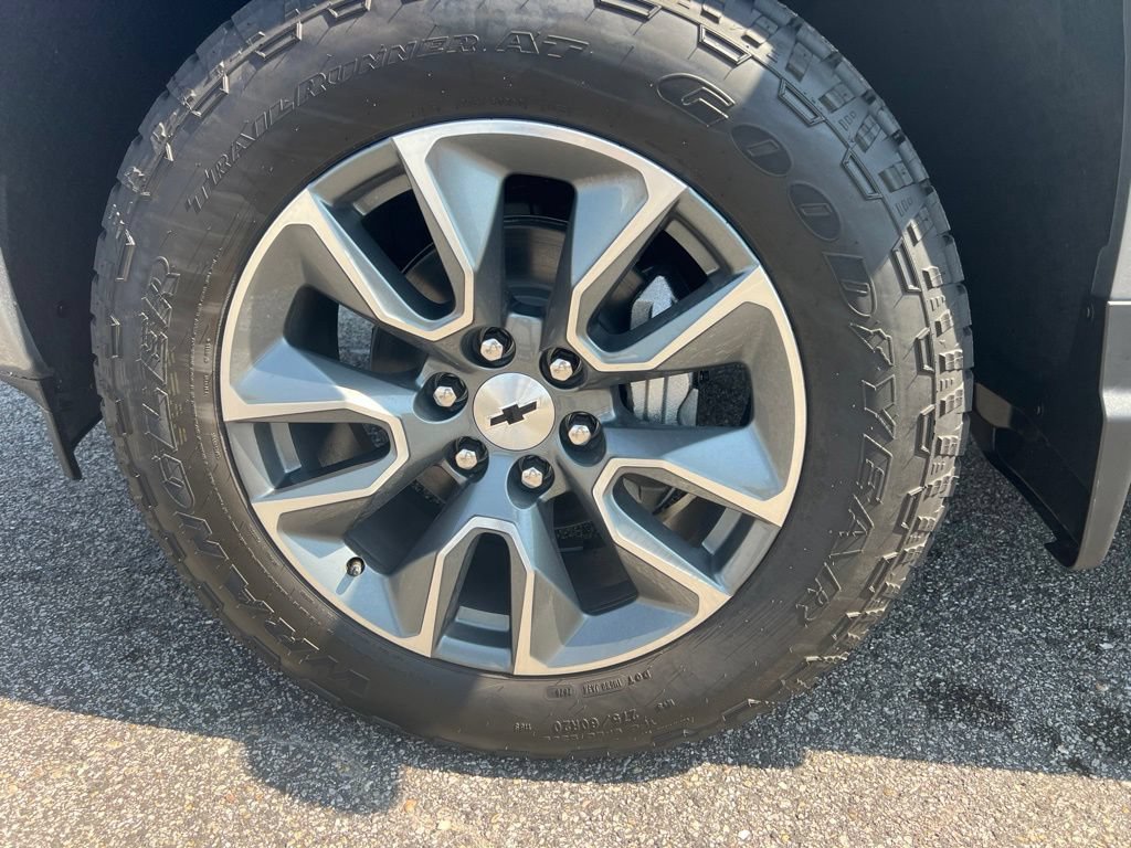 New 2026 Sterling Gray Metallic Chevrolet RST image 10