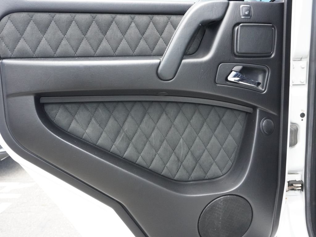 Used 2018 White Mercedes-Benz G 550 Squared image 27