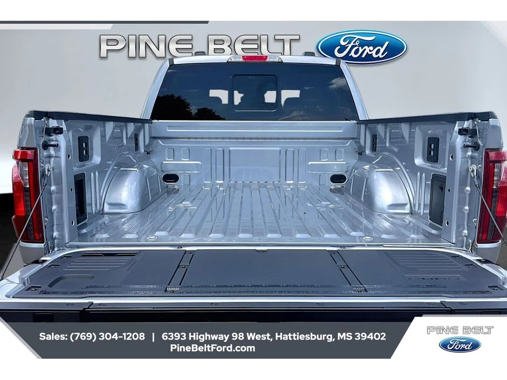 New 2026 Iconic Silver Metallic Ford XLT image 12