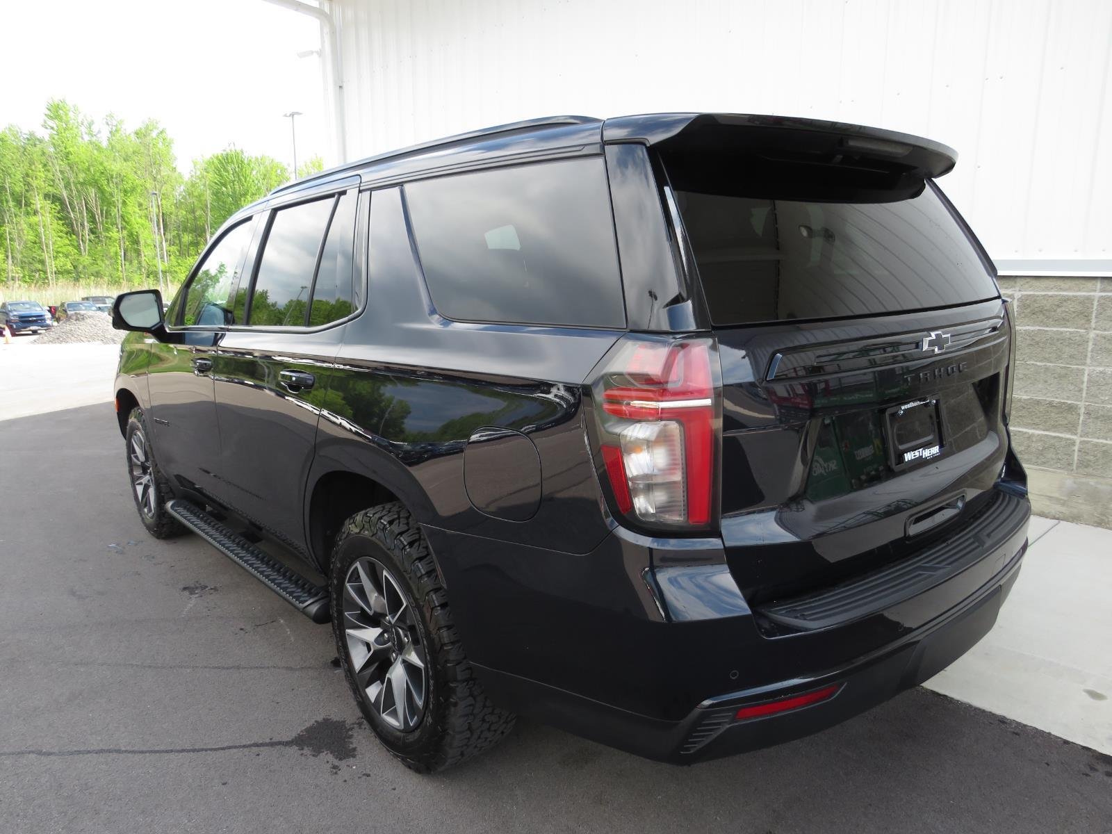 Used 2023 Midnight Blue Metallic Chevrolet Z71 image 14