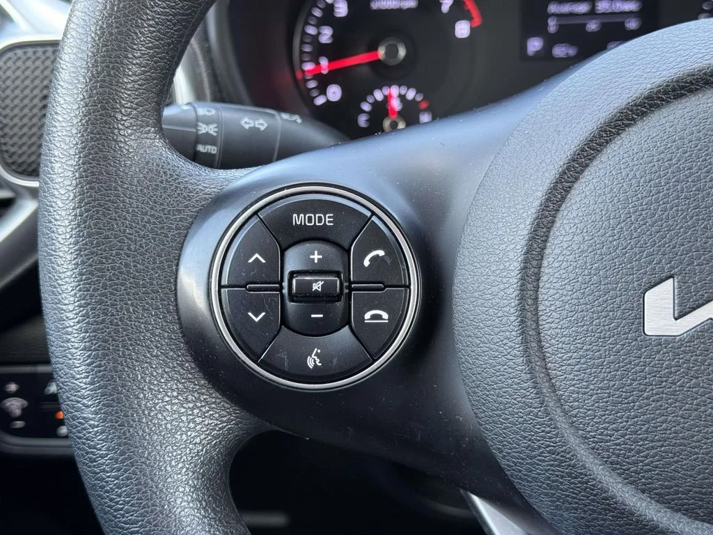 Used 2022 Black Kia LX image 22