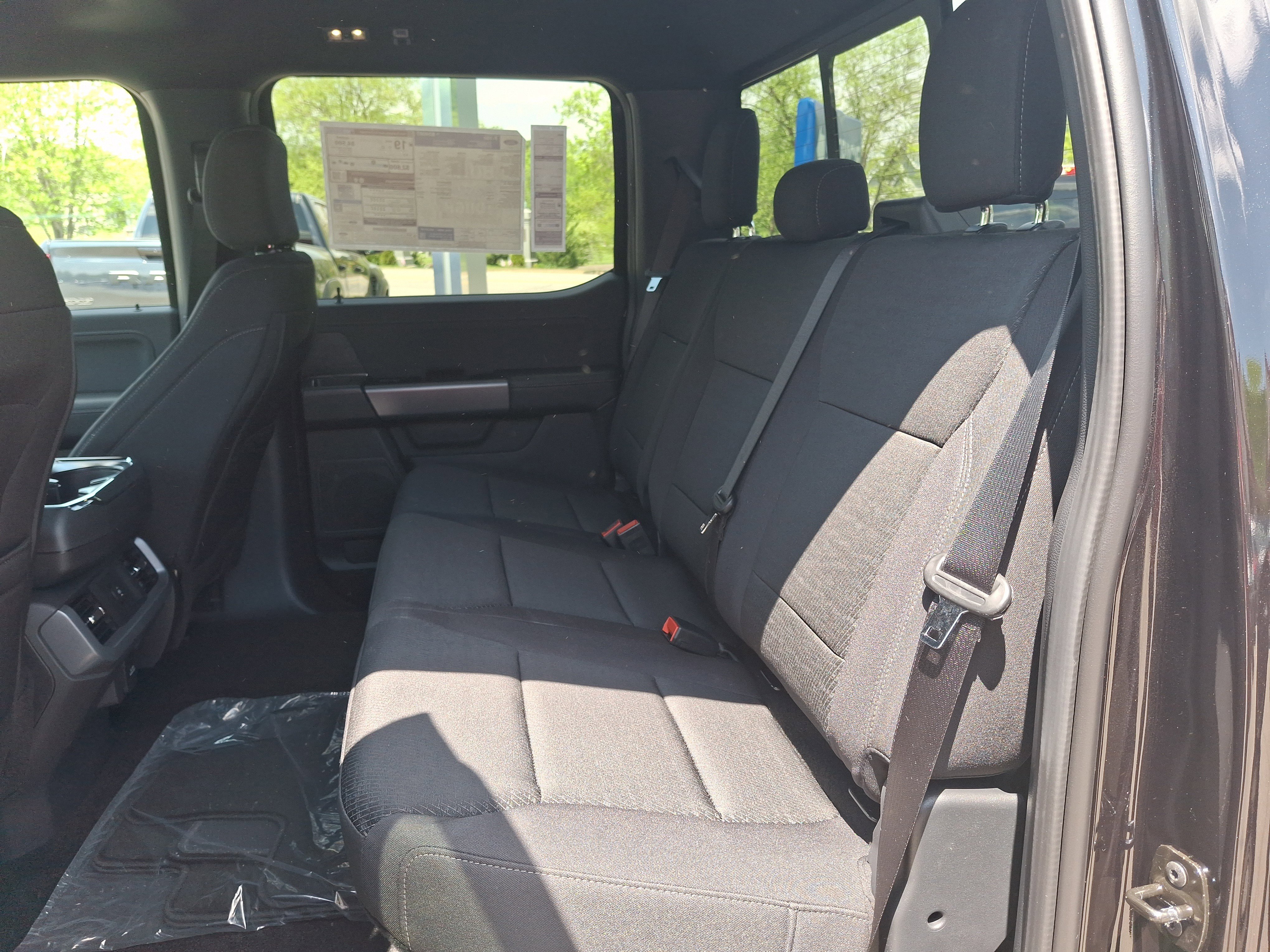 New 2026 Agate Black Metallic Ford XLT image 15