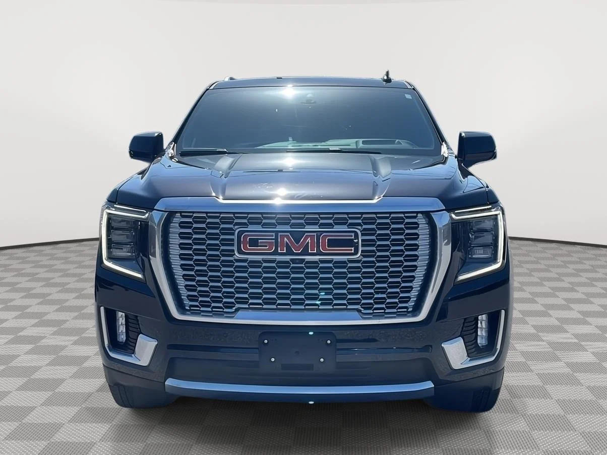 Used 2023 Onyx Black GMC Denali image 5
