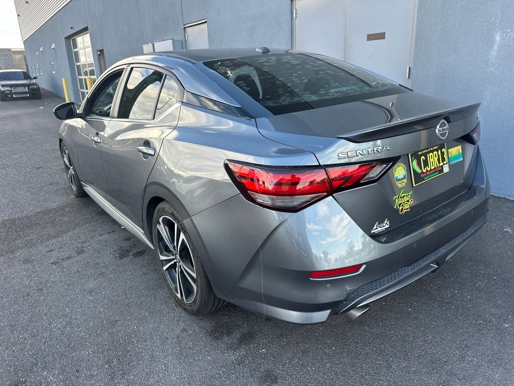 Used 2021 Gray Nissan SR image 9