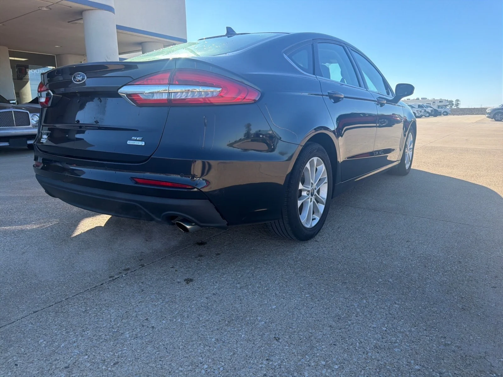 Used 2020 Alto Blue Metallic Tinted Clearcoat Ford SE image 8
