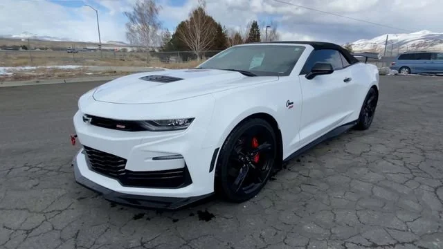 Used 2023 Summit White Chevrolet 2SS image 4